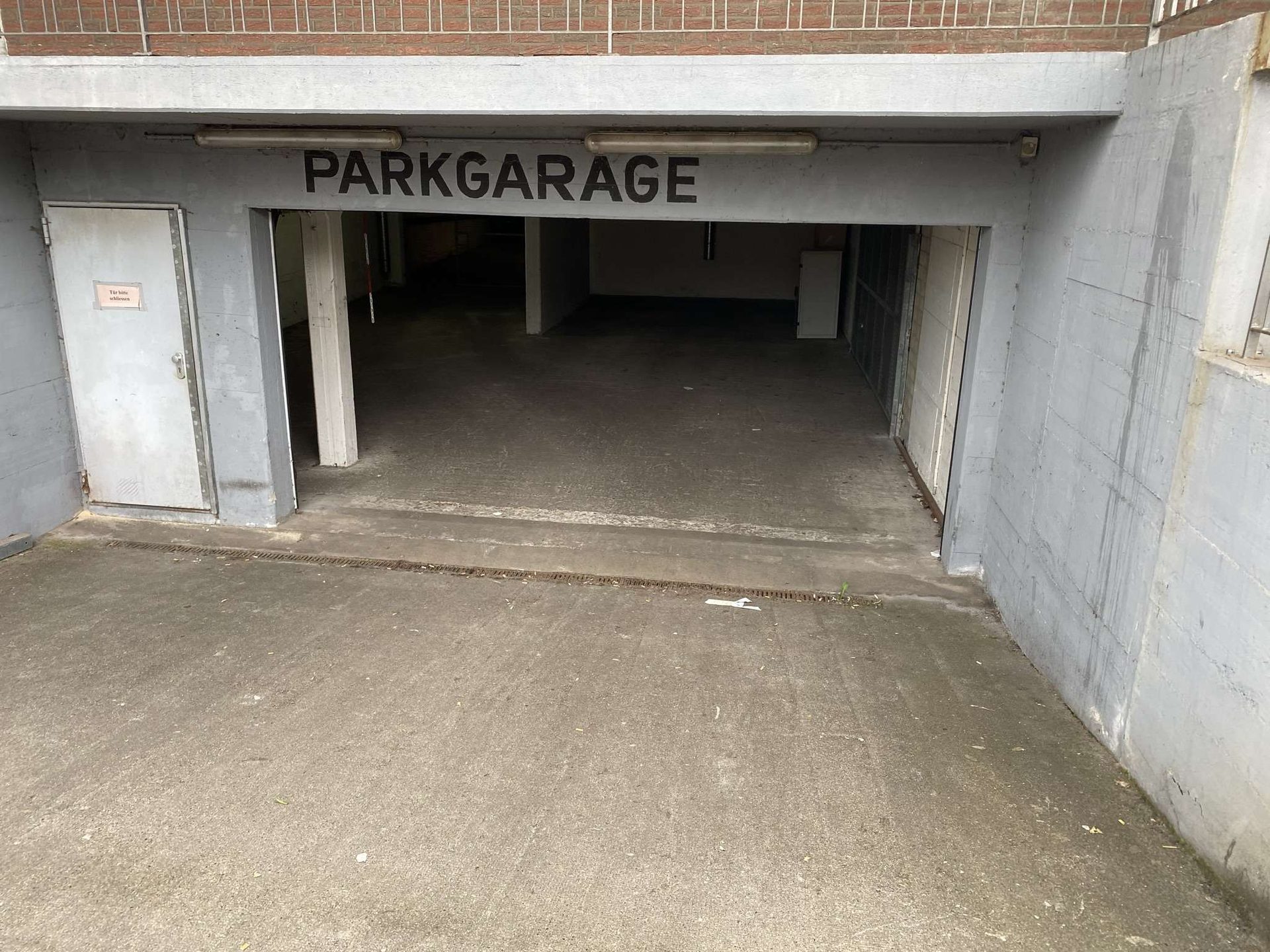Einfahrt Tiefgarage